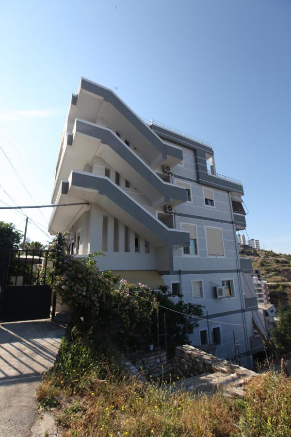 Mane Apartments Sarandë Exteriör bild