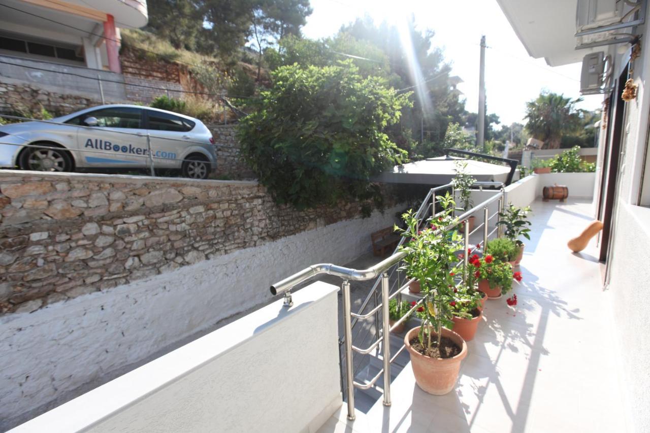 Mane Apartments Sarandë Exteriör bild