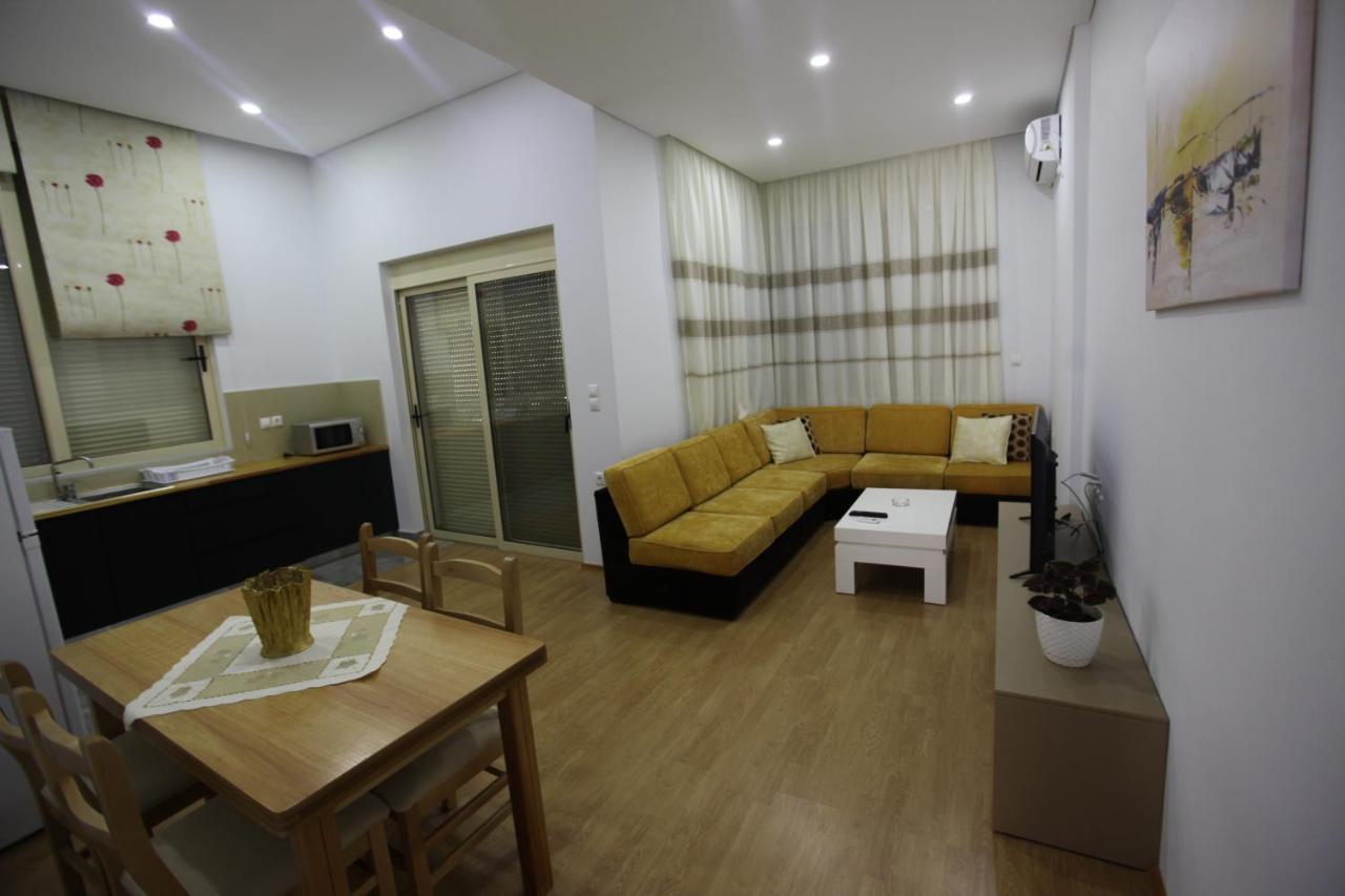 Mane Apartments Sarandë Exteriör bild